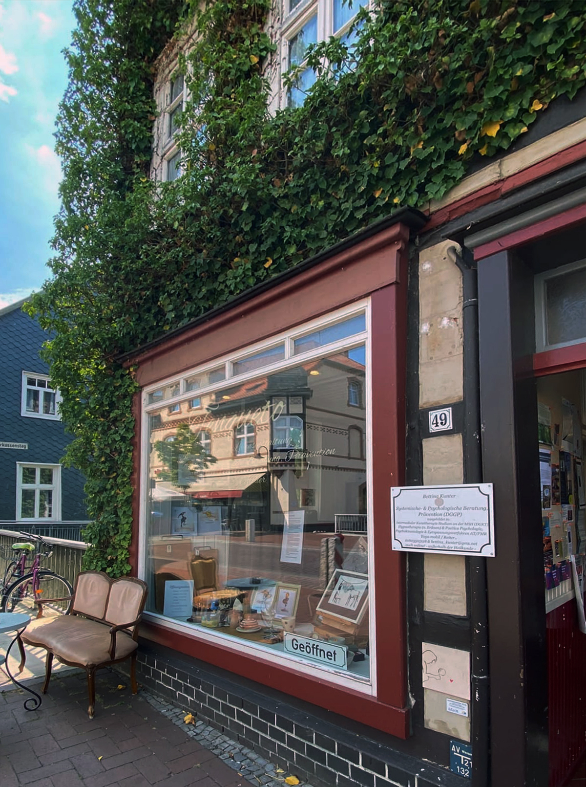 ...Ort der VERNiSSAGE, Eingang